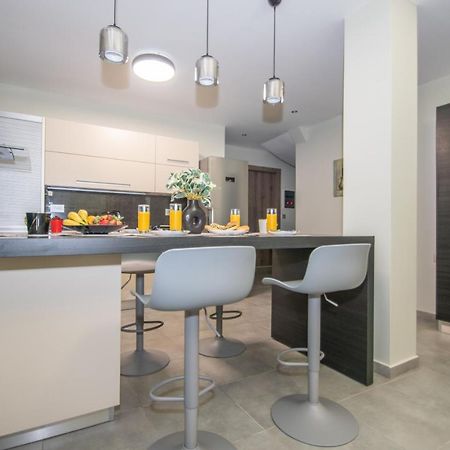 Hypatia Suites Закинтос Екстериор снимка